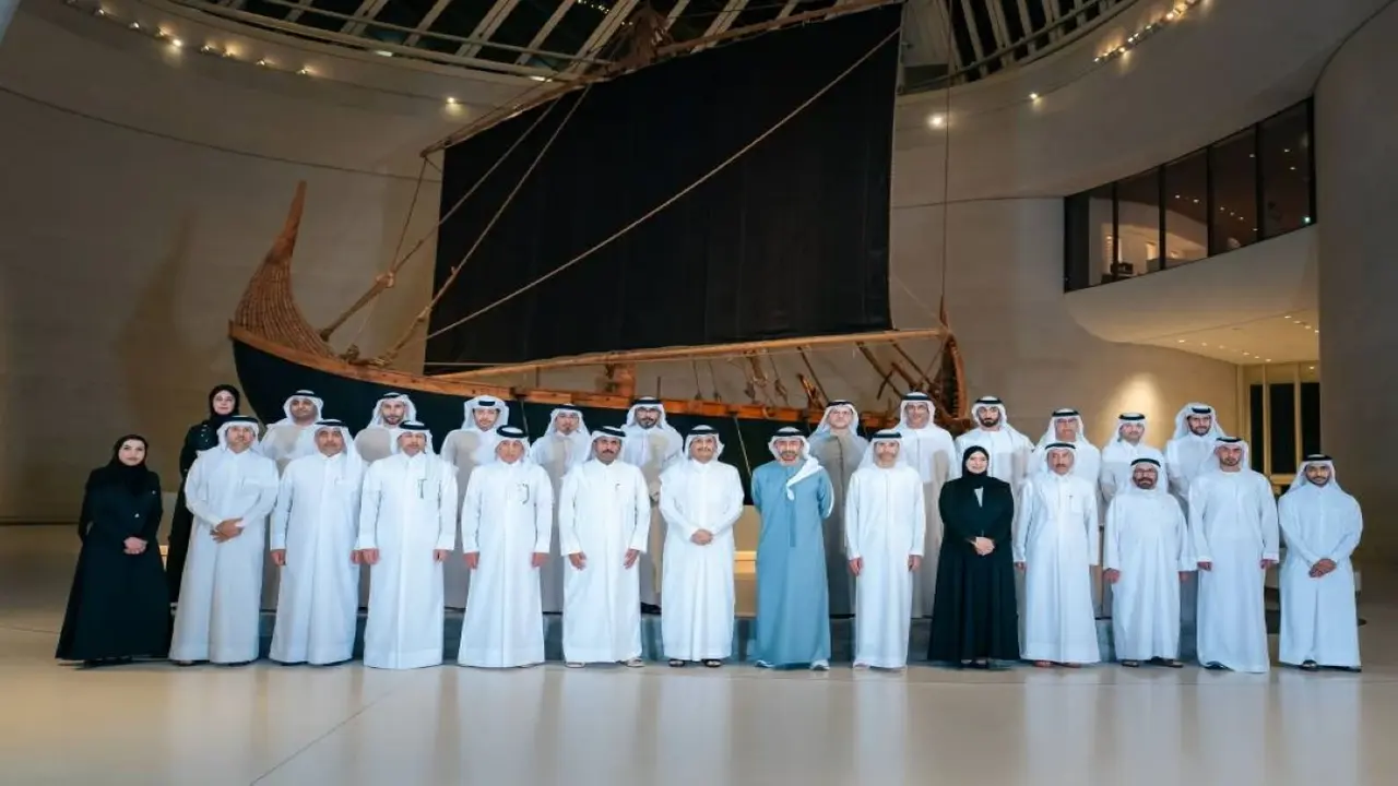 عبدالله بن زايد ورئيس الوزراء القطري يتشاركان رئاسة اجتماع اللجنة العليا المشتركة